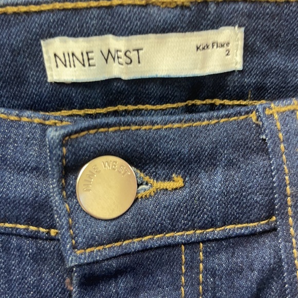 Brand new Woman’s Nine West jeans. Size 2. - Picture 8 of 10